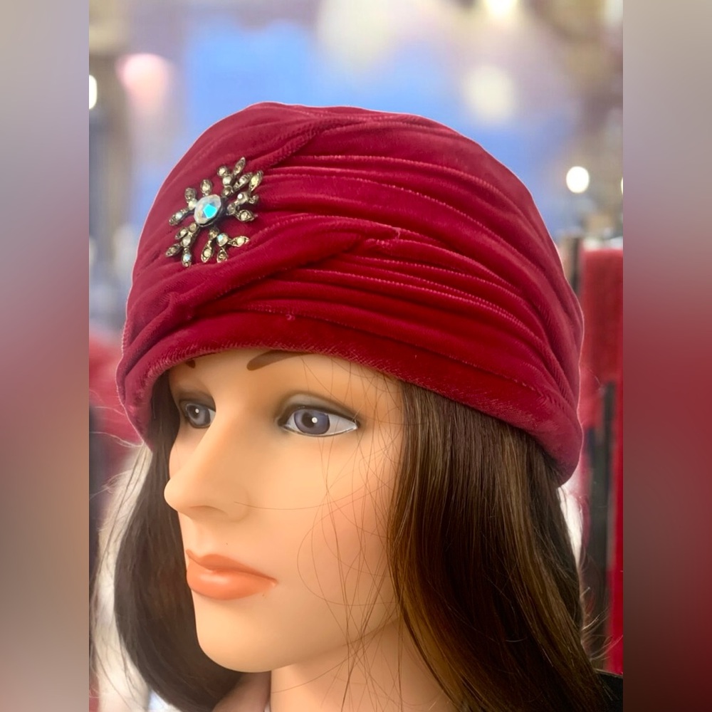 1960s Raspberry Red Vintage Velvet Turban Hat with Jewel Accent - Picture 5 of 14